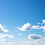 【無料素材】空と雲のシンプルな背景02