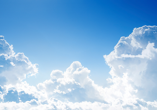 【無料素材】空と雲のシンプルな背景03