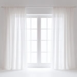 【無料素材】透け感のあるカーテンがある窓（レース）